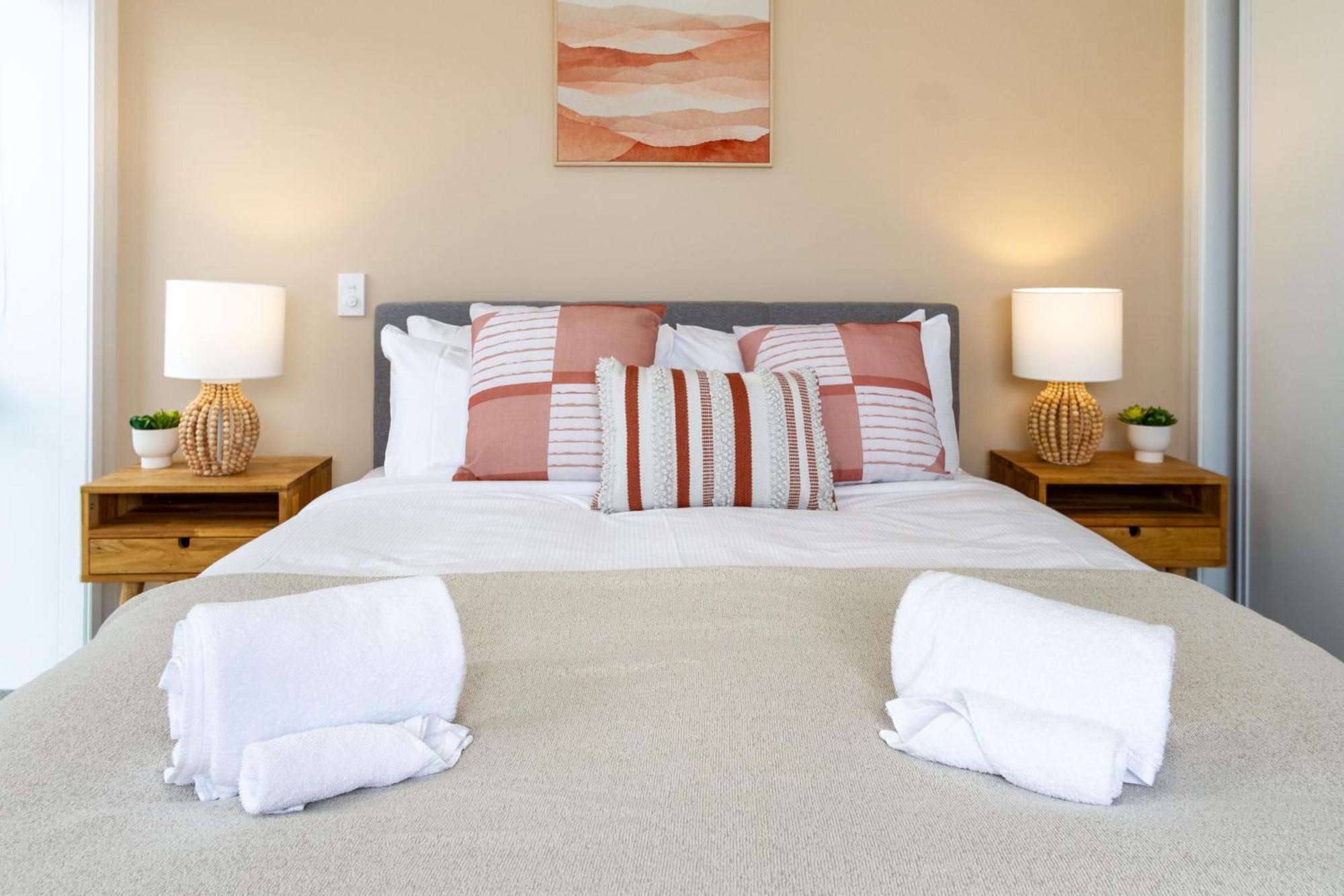 Modern City Lifestyle: 2 Bedroom 1 Bath Christchurch Luaran gambar