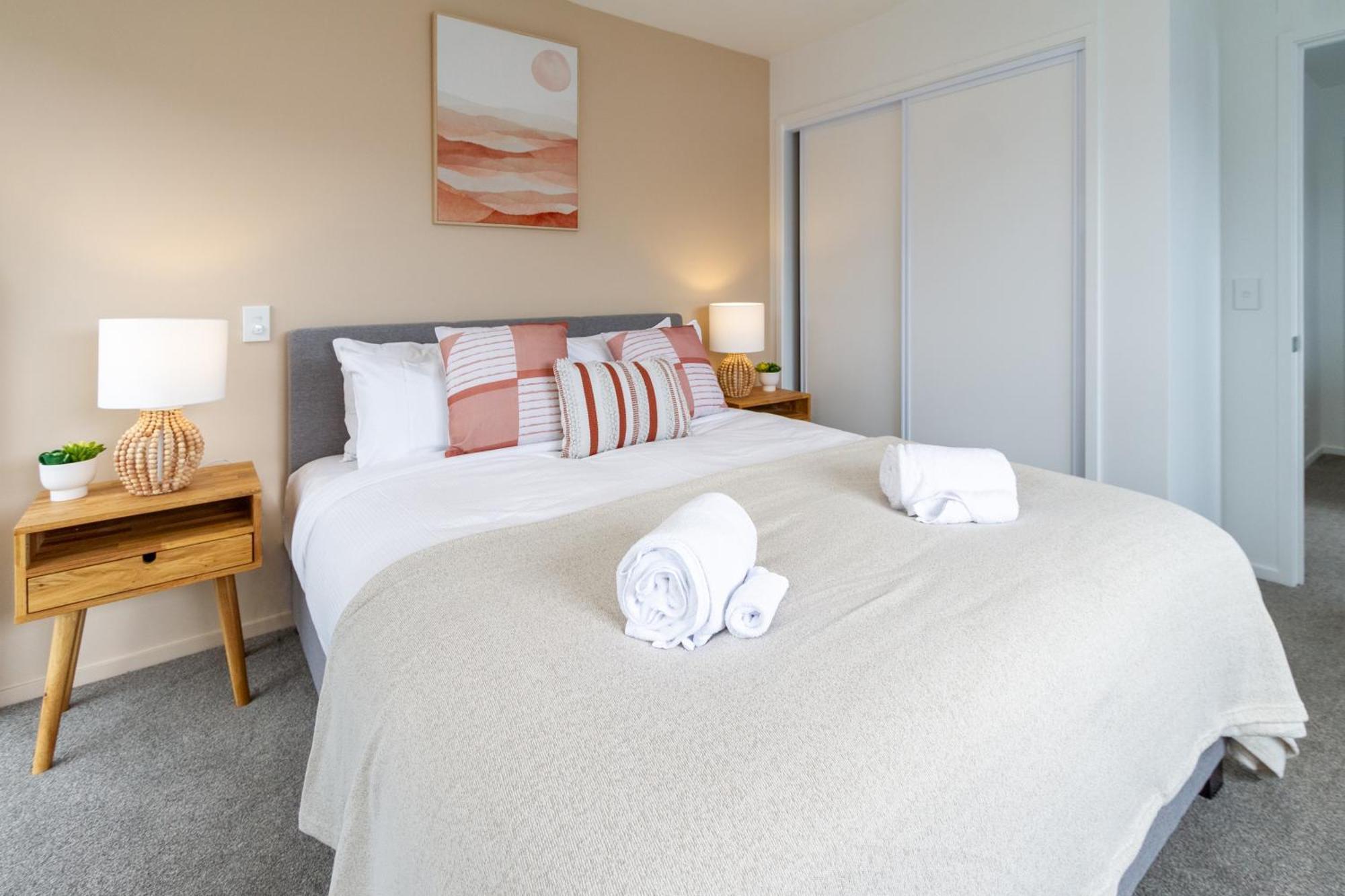 Modern City Lifestyle: 2 Bedroom 1 Bath Christchurch Luaran gambar
