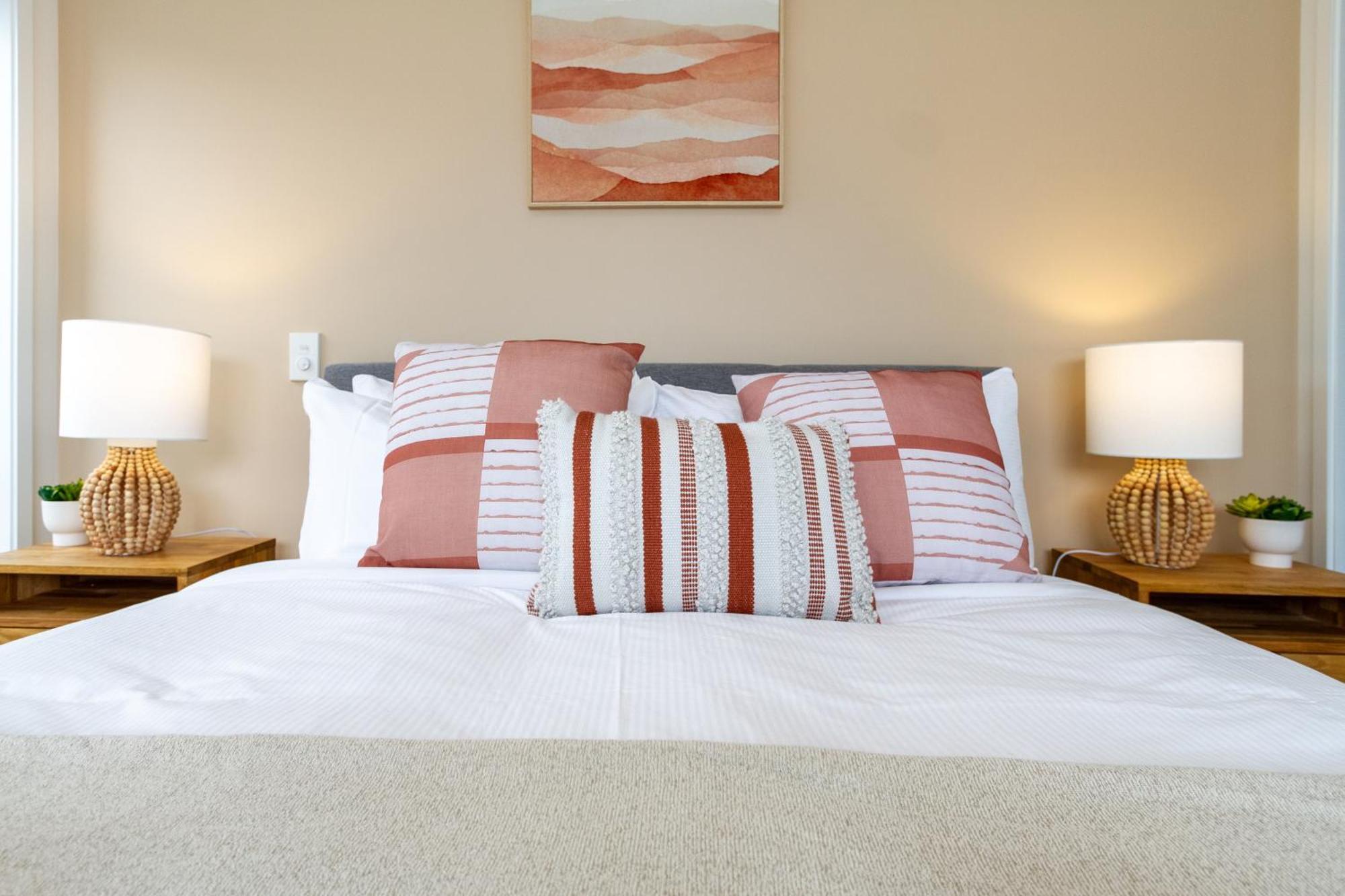 Modern City Lifestyle: 2 Bedroom 1 Bath Christchurch Luaran gambar