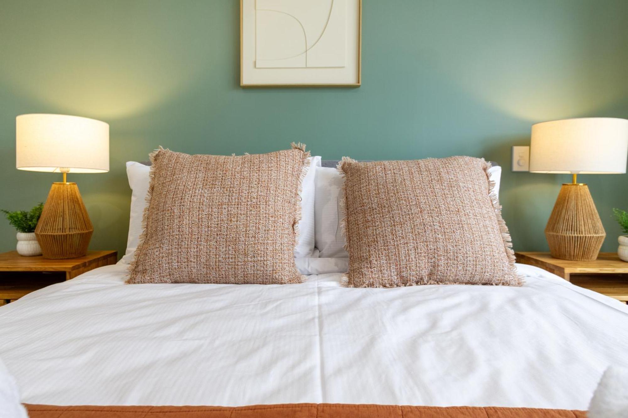 Modern City Lifestyle: 2 Bedroom 1 Bath Christchurch Luaran gambar
